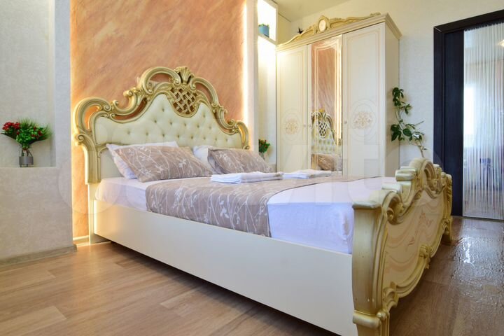 2-к. квартира, 54 м², 3/17 эт.