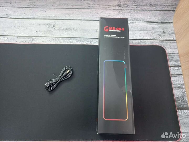 Игровой коврик для мыши и стола