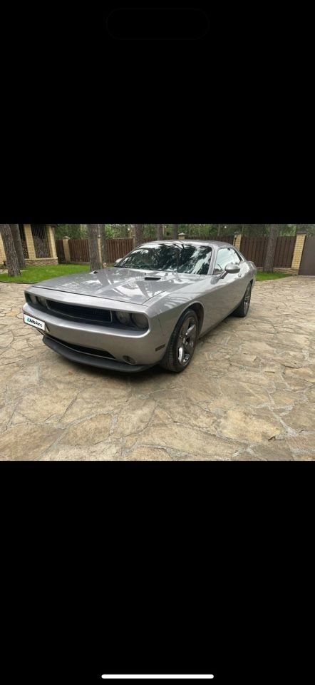 Dodge Challenger: фото из отзыва