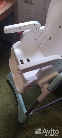 Детское кресло для кормления