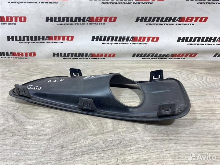 Решетка противотуманной фары правая Ситроен С4 Б7