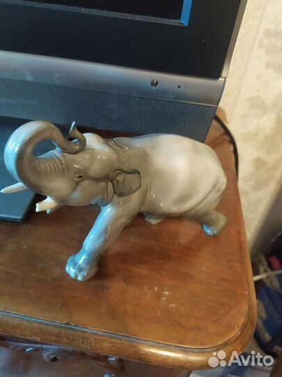 Фарфоровый слон лфз СССР пара