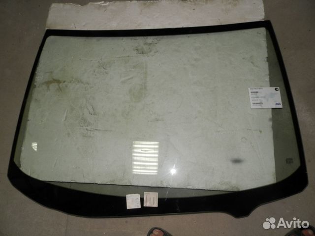 Стекло ветрового окна Nissan 