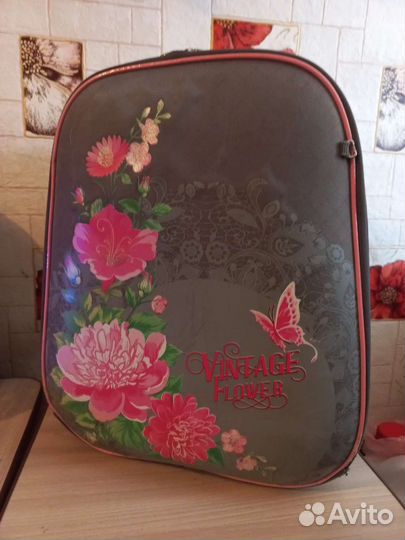 Школьный рюкзак