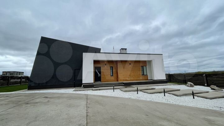 Коттедж 173,8 м² на участке 19 сот.