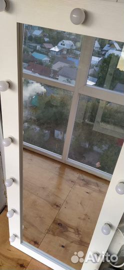 Ростовое гримерное зеркало