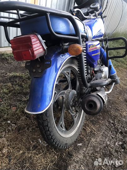 Продаю мопед