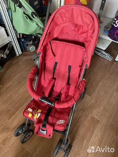 Прогулочная коляска