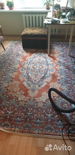 Ковер шерстяной