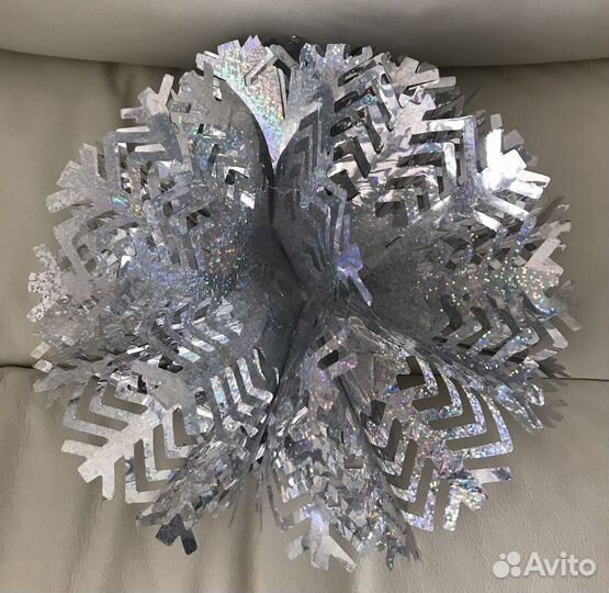 Снежинки новогодние