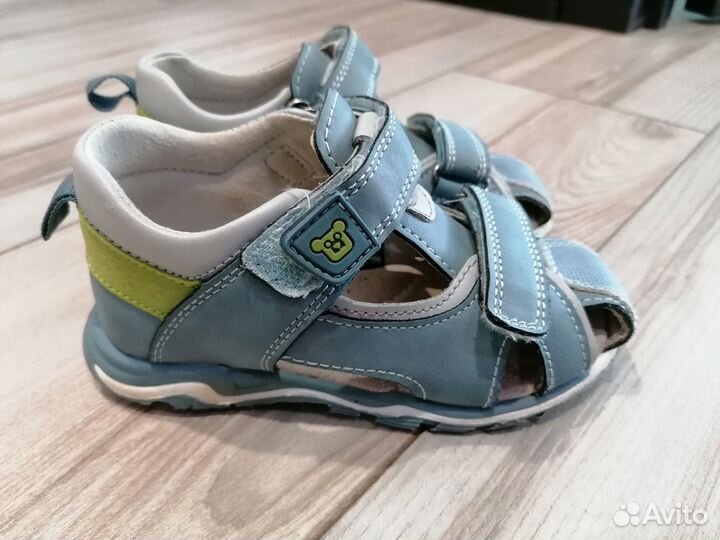 Продам сандали