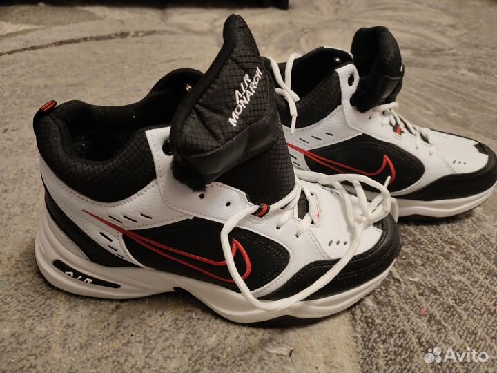 Кроссовки зимние