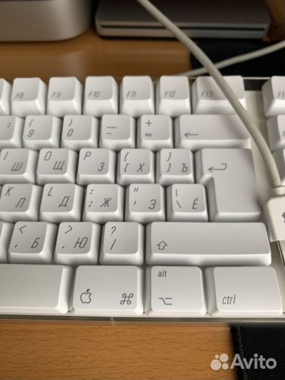 Клавиатура Apple Keyboard A1048 (2005)