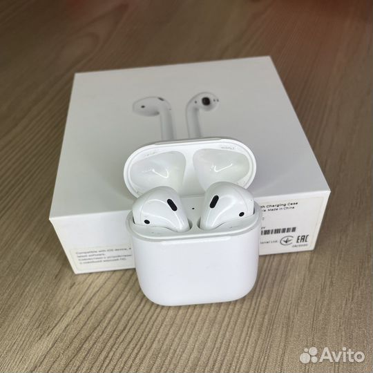 Беспроводные наушники Apple Airpods 2