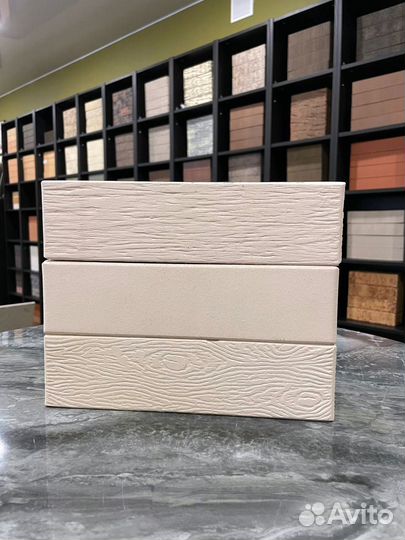 Кирпич керамический белый дерево завода жкз