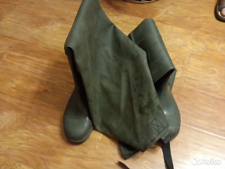 Резиновые сапоги рыбацкие бродни