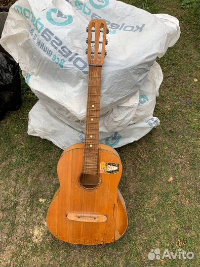 Гитара ленинградская советская