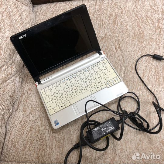 Нетбук Aсer Aspire One ZG5