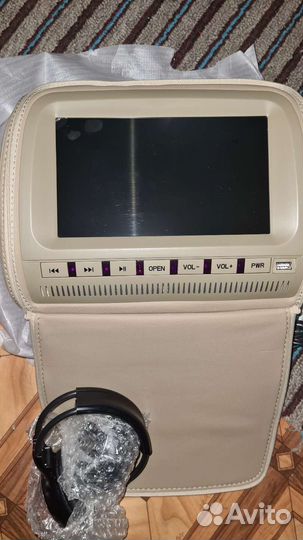 Подголовник с монитором