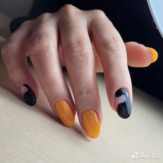 Маникюр педикюр