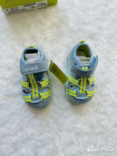Сандалии 18 р Primigi Италия новые замша