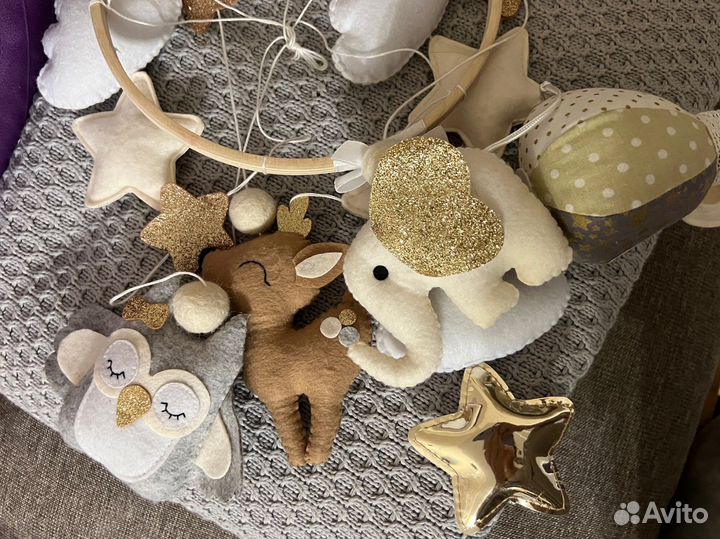 Детский мобиль из фетра с музыкальным блоком