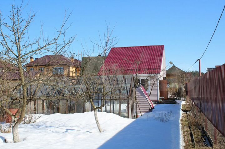 Дом 44 м² на участке 5 сот.