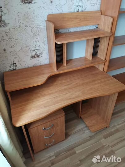 Компьютерный стол бу