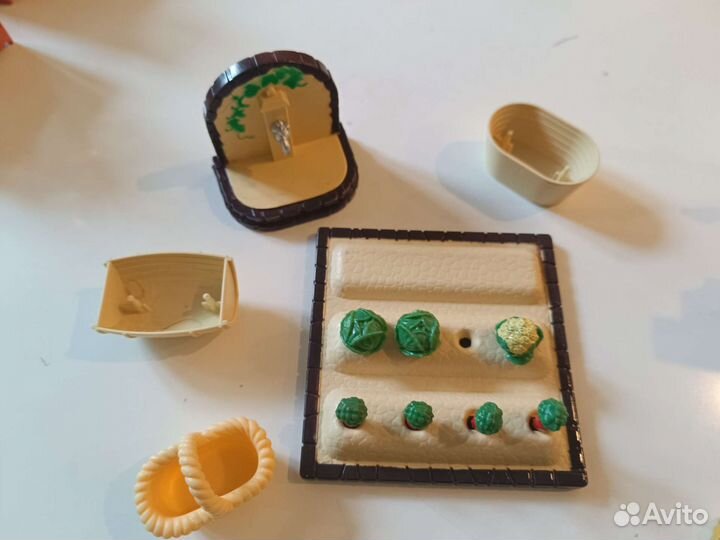 Мебель и посуда для Sylvanian Families