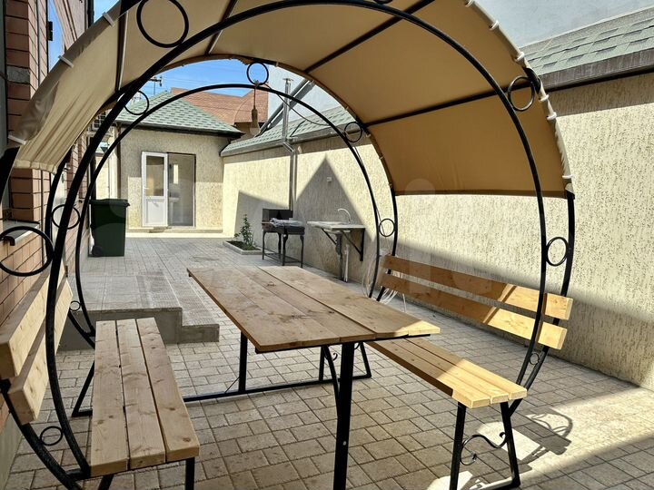 Дом 101 м² на участке 4 сот.