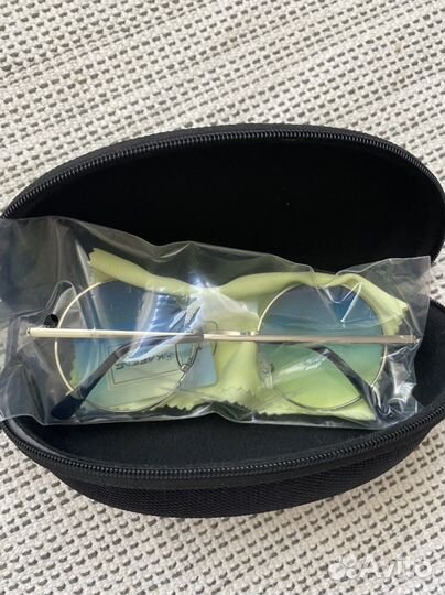 Солнцезащитные очки женские