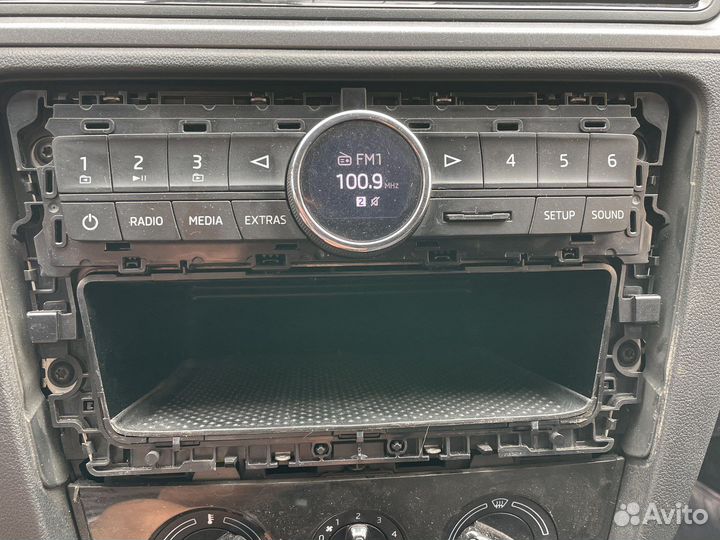 Магнитола на skoda rapid