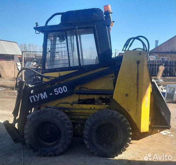 Мини-погрузчик Уралвагонзавод ПУМ-500, 1998