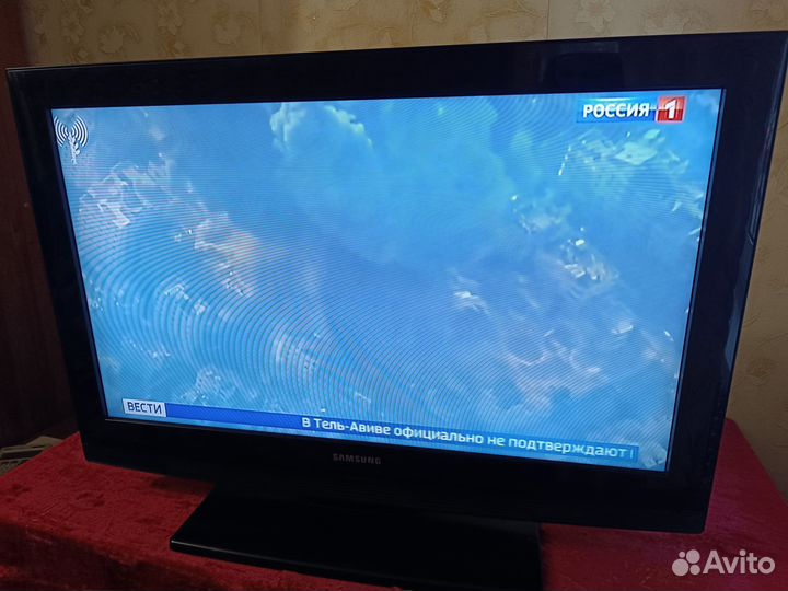 Телевизор samsung