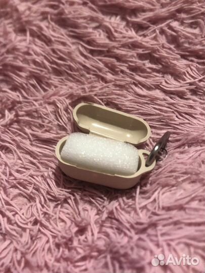 Чехол на airpods pro