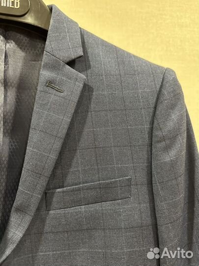 Костюм классический деловой двойка