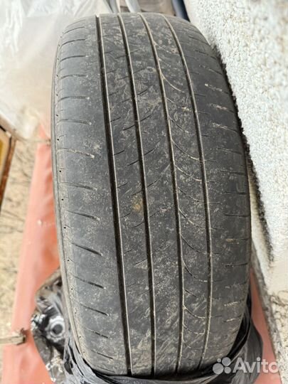 Bridgestone Dueler H/L 235/55 R20