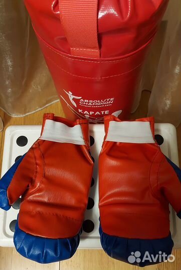 Детская боксёрская груша и перчатки