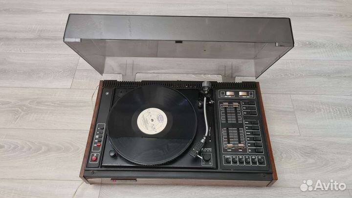 Проигрыватель винила Арктур 004 unitra G-602. СССР