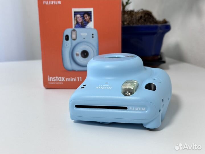 Фотоаппарат Fujifilm Instax Mini 11