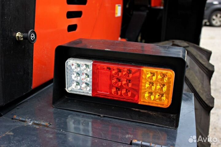 Фронтальный погрузчик Redstar 2000GT, 2023