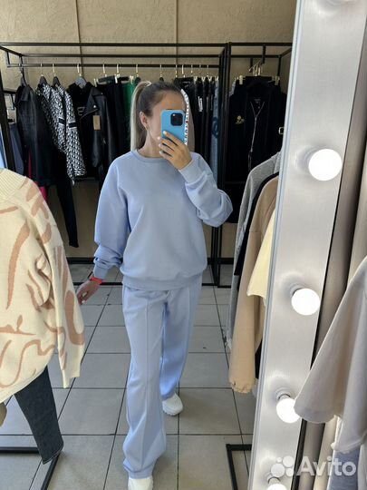 Спортивный костюм