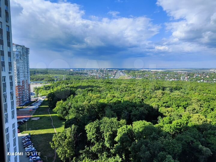 3-к. квартира, 84 м², 16/25 эт.