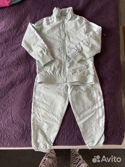 Спортивный костюм adidas 110