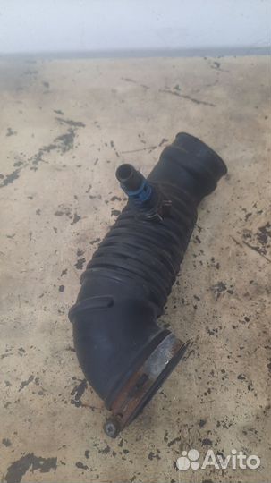 Патрубок интеркуллера mazda cx7