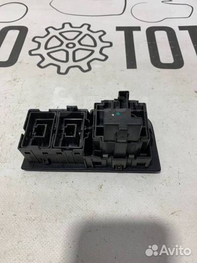 Блок кнопок Renault Fluence