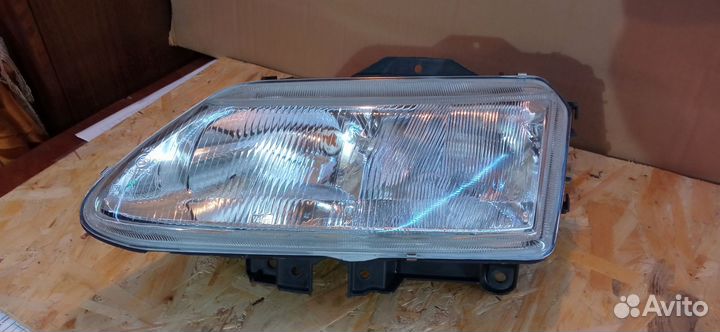 Фара левая Renault Espace 3 1997 2.0