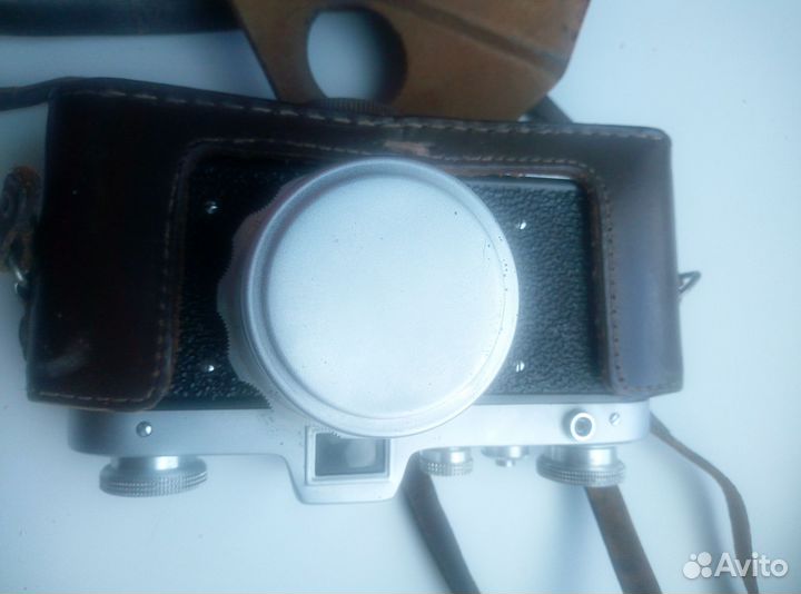 Пленочный фотоаппарат 