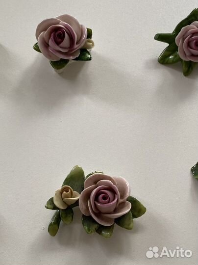 Розы фарфоровые