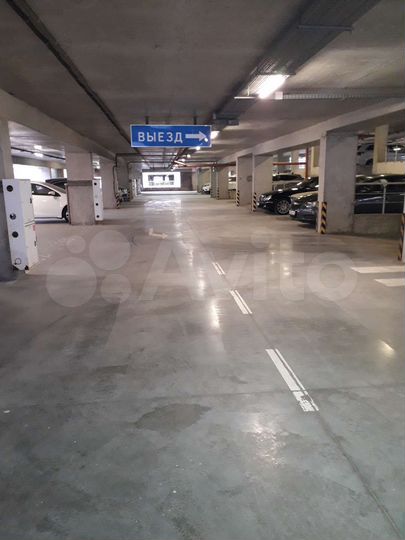 Машиноместо, 16 м²